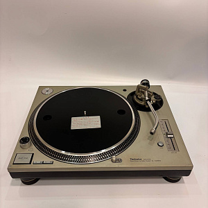 Technics SL-1200MK5 Проигрыватель винила